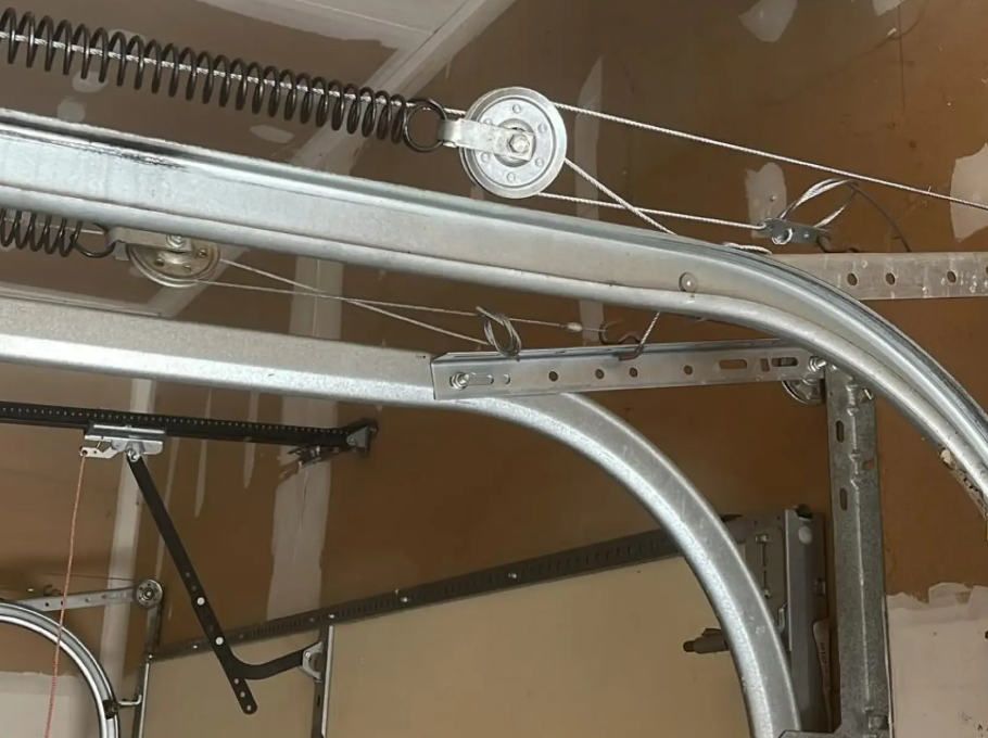 Off-Track Door Alignment